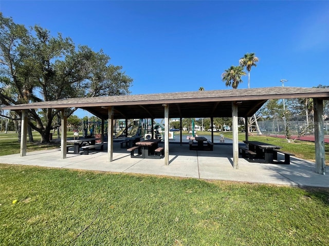3207 S De Bazan Ave, St Pete Beach, FL 33706 - view of property's community