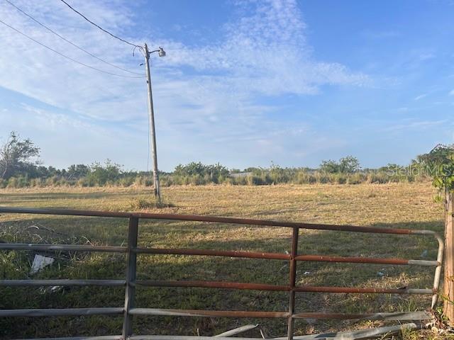 820 Stephens Rd, Ruskin, FL 33570 - photo 1