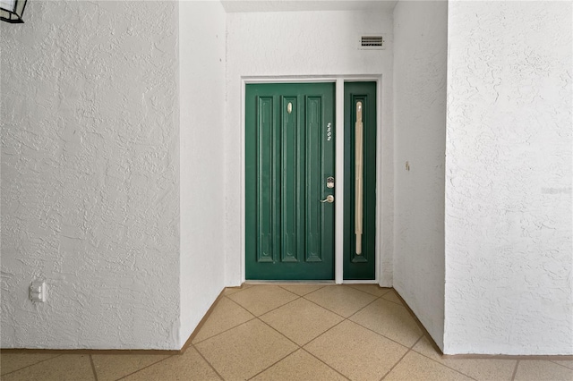 1586 Gulf Blvd Unit 2502, Clearwater, FL 33767 - property entrance with stucco siding