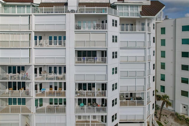 1586 Gulf Blvd Unit 2502, Clearwater, FL 33767 - view of apartment building / complex
