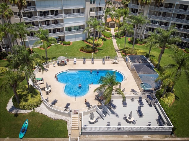 5701 Bahia Del Mar Cir Unit 108, Saint Petersburg, FL 33715 - bird's eye view of a pool