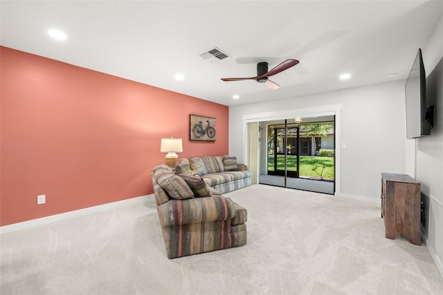 2510 Laurelwood Dr Unit 5B, Clearwater, FL 33763 - carpeted living area featuring a ceiling fan, recessed lighting, and baseboards
