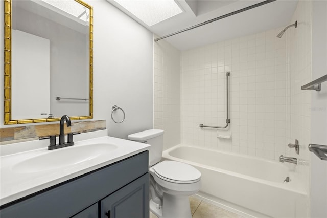 2510 Laurelwood Dr Unit 5B, Clearwater, FL 33763 - full bathroom featuring tub / shower combination, toilet, vanity, and tile patterned floors