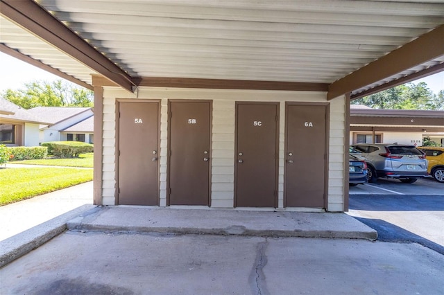 2510 Laurelwood Dr Unit 5B, Clearwater, FL 33763 - view of garage