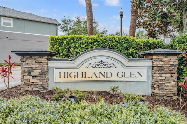 2005 Strathmill Dr, Clearwater, FL 33755 - photo 2