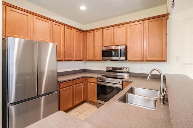 2005 Strathmill Dr, Clearwater, FL 33755 - photo 3