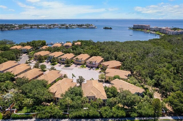 191 Banyan Bay Dr, Saint Petersburg, FL 33705 - photo 1