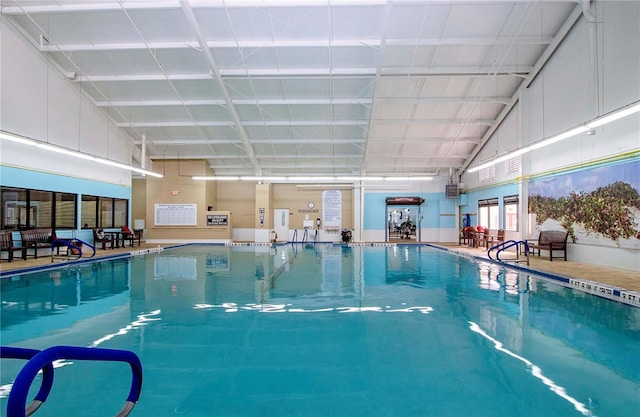 1009 Andover Cir, Sun City Center, FL 33573 - view of indoor pool