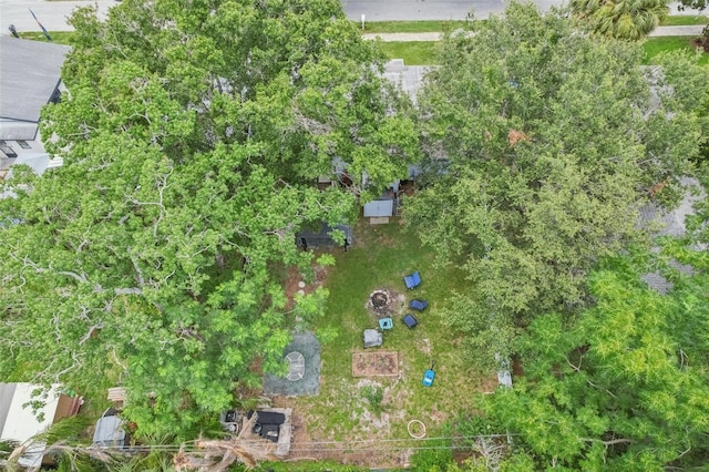 1015 13th Ave NW, Largo, FL 33770 - aerial view of property and surrounding area