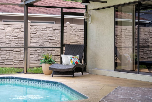 12470 93rd St, Largo, FL 33773 - view of outdoor pool