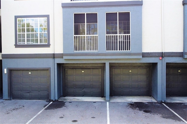 13235 Sanctuary Cove Dr Unit 201, Temple Terrace, FL 33637 - view of garage