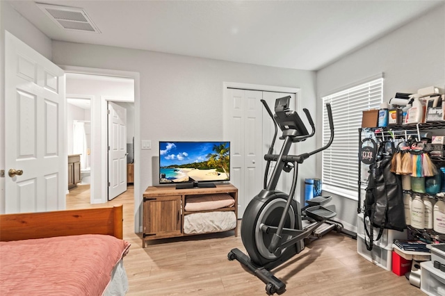 8009 N Primrose Dr, Citrus Springs, FL 34434 - workout area featuring light wood-type flooring