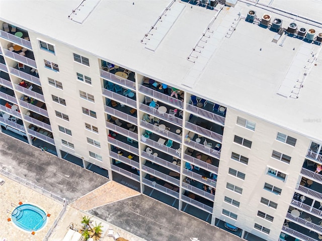 13500 Gulf Blvd Unit 506, Madeira Beach, FL 33708 - view of building exterior