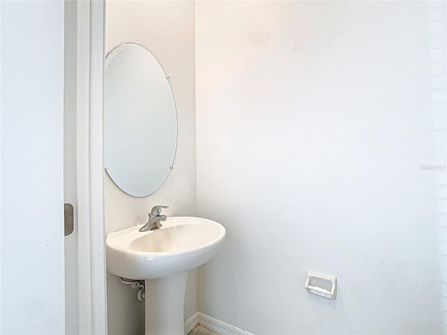 31771 Blue Passing Loop, Wesley Chapel, FL 33545 - bathroom with baseboards
