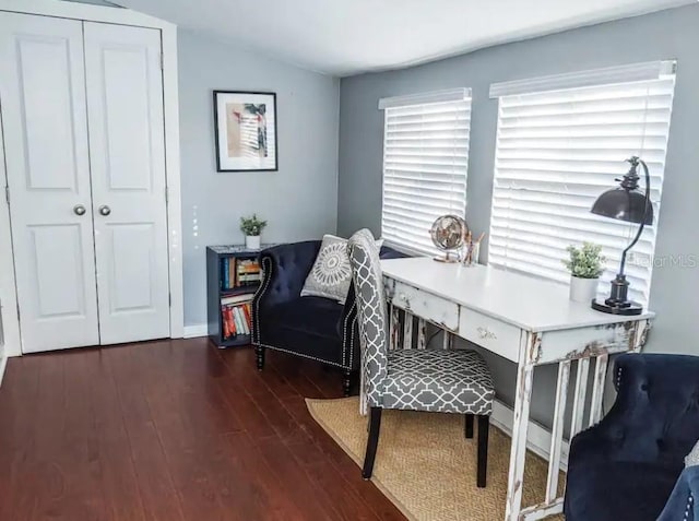 2519 1st Ave N, Saint Petersburg, FL 33713 - office featuring wood finished floors and baseboards