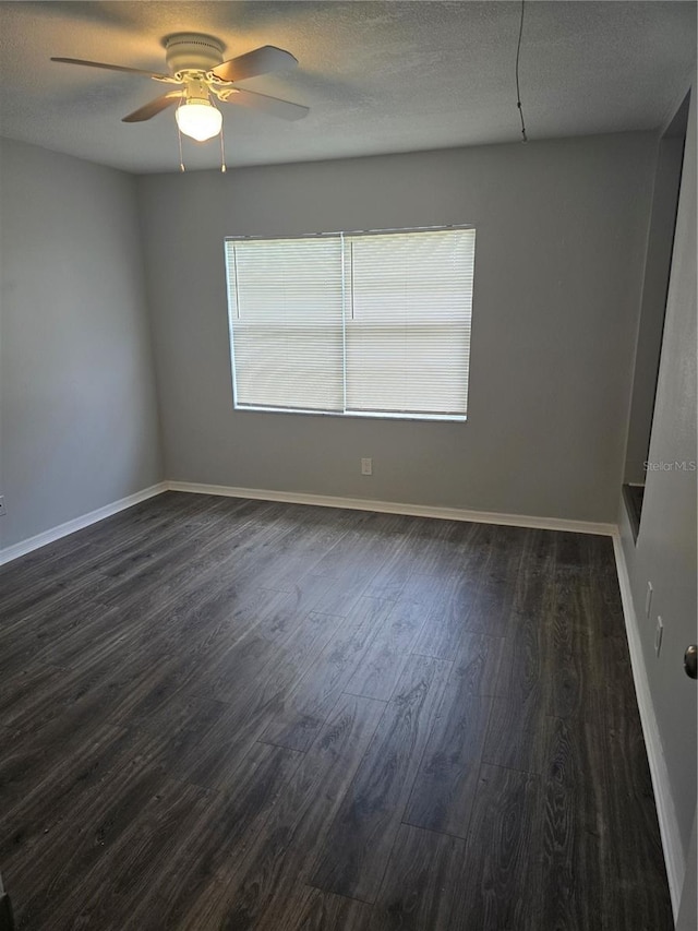 7168 E Bank Dr Unit 7168, Tampa, FL 33617 - photo 2