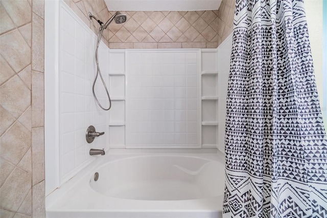 6736 Breezy Palm Dr, Riverview, FL 33578 - bathroom featuring shower / tub combo with curtain