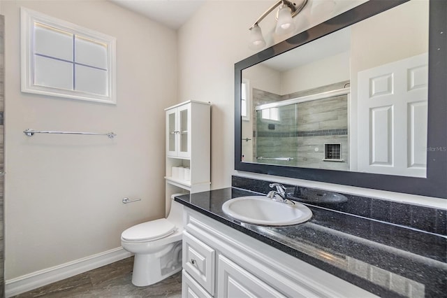 501 Knights Run Ave Unit 6104, Tampa, FL 33602 - full bath featuring a shower stall, vanity, toilet, and baseboards