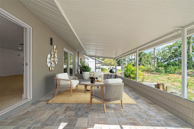 8433 101st Ave, Seminole, FL 33777 - view of patio