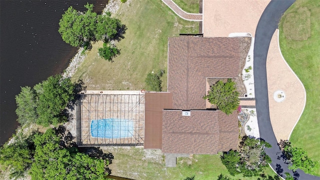 2309 Cypress Walk Way, Ruskin, FL 33570 - bird's eye view of a pool