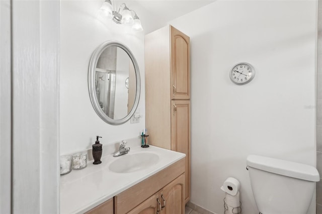 708 Rutgers Pl, Sun City Center, FL 33573 - full bathroom featuring vanity and toilet