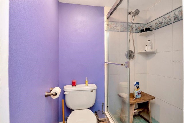 11201 122nd Ave Unit 167, Largo, FL 33778 - bathroom with a shower stall and toilet