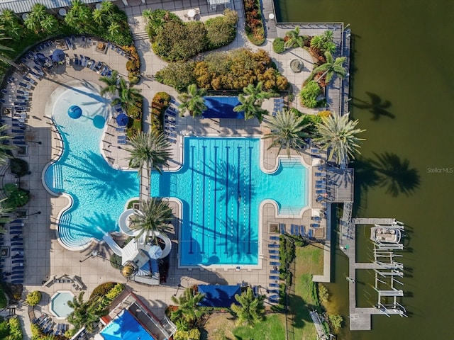 610 Winterside Dr, Apollo Beach, FL 33572 - aerial view of a pool