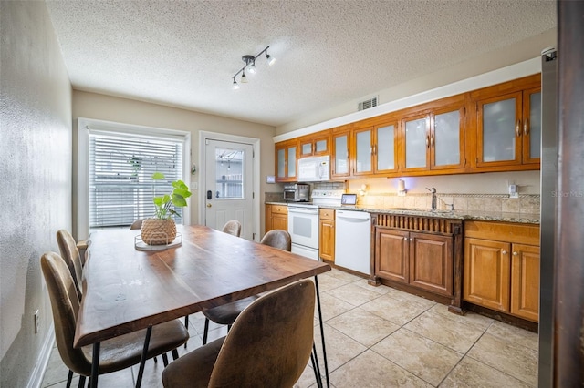4314 La Mora Ct, Tampa, FL 33611 - photo 8