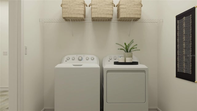 7541 E 116th St, Palmetto, FL 34221 - laundry area featuring washer and clothes dryer