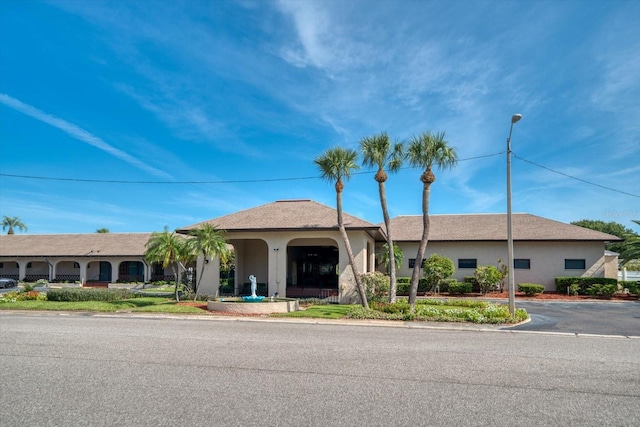 10038 62nd Ter N Unit 17, Saint Petersburg, FL 33708 - ranch-style house with stucco siding