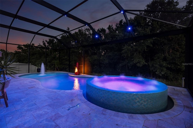 30801 Parrot Reef Ct, Wesley Chapel, FL 33545 - view of swimming pool featuring a pool with connected hot tub and a patio area