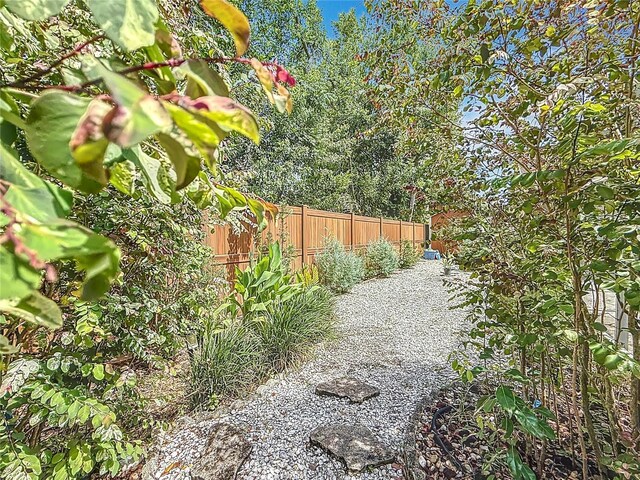 2973 Spring Oak Ct, Palm Harbor, FL 34684 - view of yard