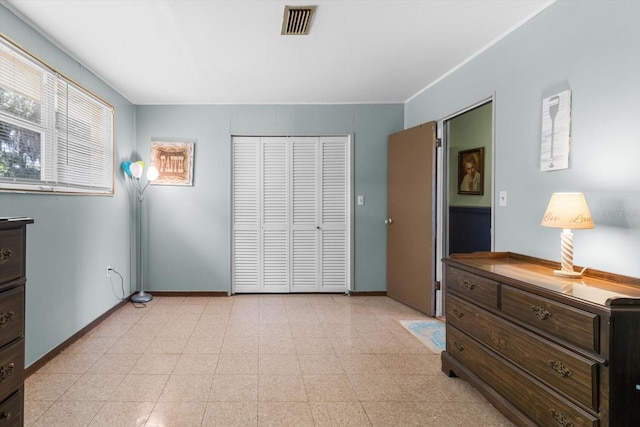 1226 S Telephone Point Rd, Inverness, FL 34450 - bedroom with baseboards and a closet