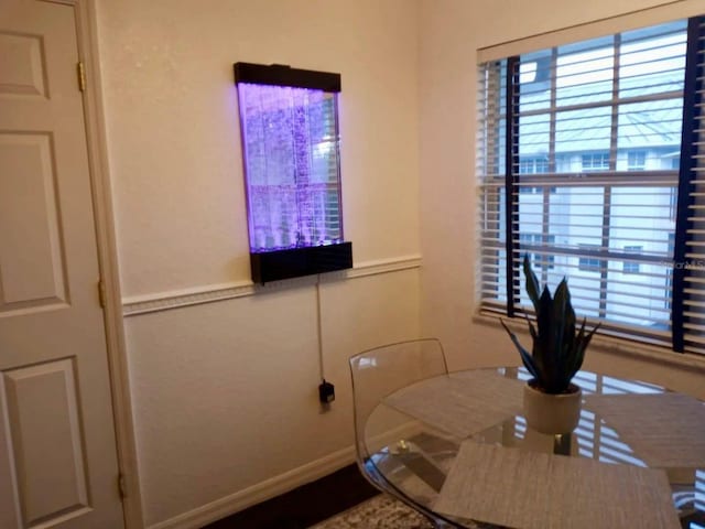 21103 Patio View Ct Unit 3302, Lutz, FL 33558 - dining area featuring healthy amount of natural light and baseboards