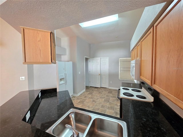 2614 Queen Alberta Dr, Valrico, FL 33594 - photo 5