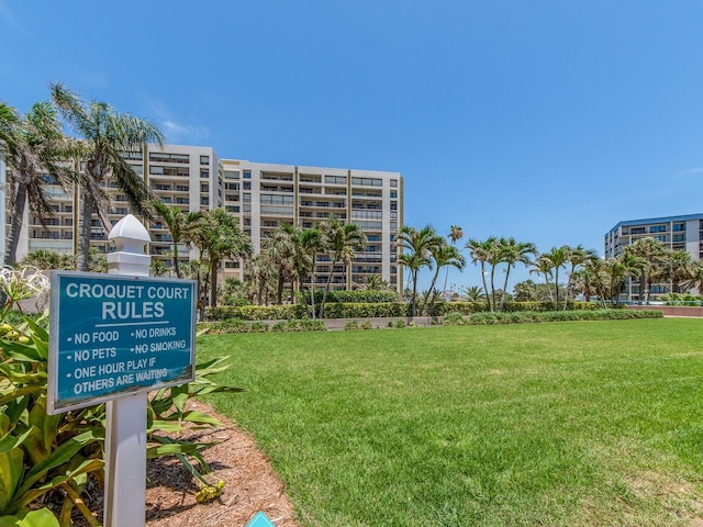 1520 Gulf Blvd Unit 1505, Clearwater Beach, FL 33767 - surrounding community featuring a yard