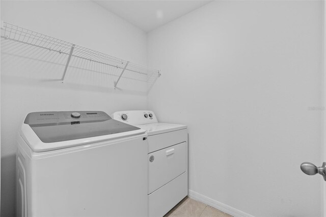 13686 Whiskey Daisy Dr, Dade City, FL 33525 - photo 33