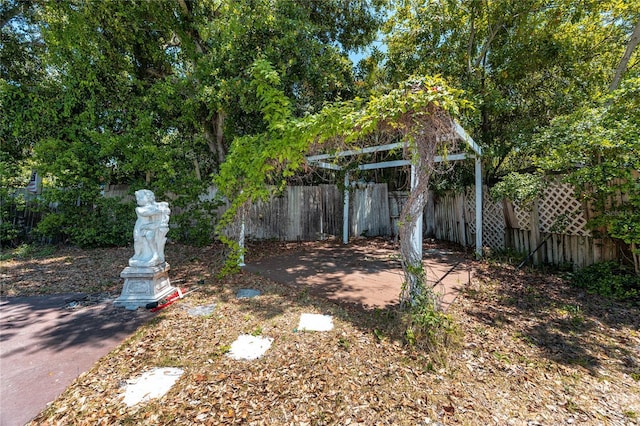 1683 Pine St, Largo, FL 33774 - view of yard