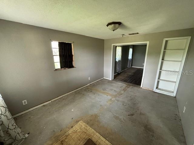 408 S Orange Ave, Fort Meade, FL 33841 - photo 11