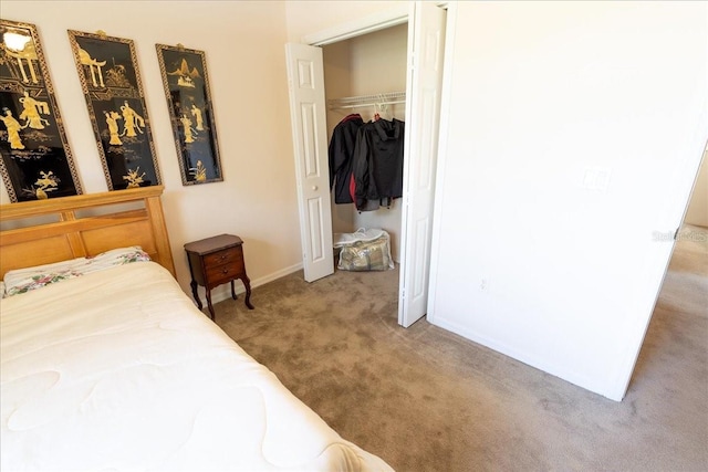 2826 Martha Ln, Land O Lakes, FL 34639 - bedroom featuring light colored carpet, baseboards, and a closet