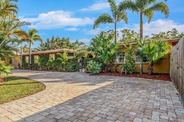 4301 S Lockwood Ridge Rd, Sarasota, FL 34231 - view of patio with decorative driveway
