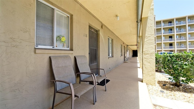 3534 Lake Bayshore Dr Unit 118, Bradenton, FL 34205 - view of patio