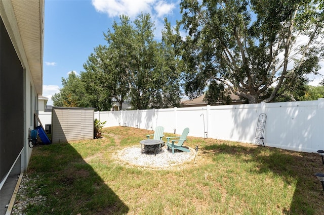 13803 Chalk Hill Pl, Riverview, FL 33579 - view of yard featuring an outdoor fire pit