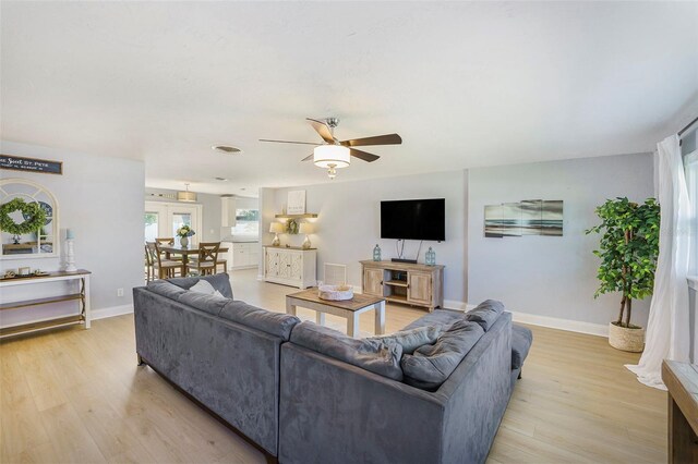 6490 22nd St S, Saint Petersburg, FL 33712 - photo 3