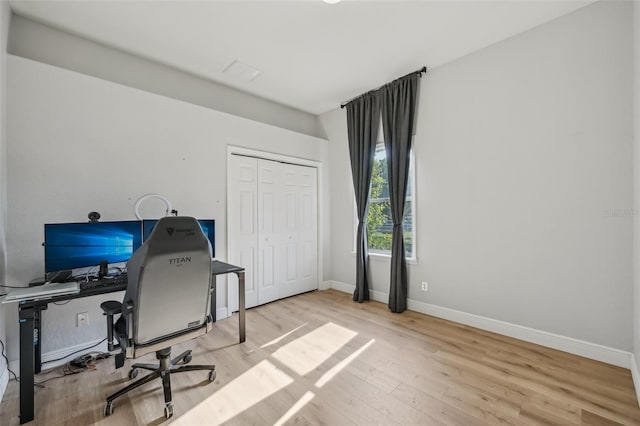 707 9th Ave SW, Ruskin, FL 33570 - office space featuring baseboards and wood finished floors