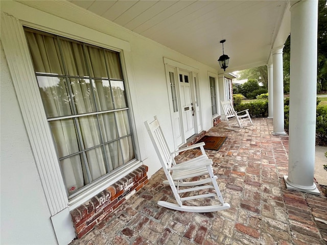 1002 W Pinedale Dr, Plant City, FL 33563 - view of covered porch