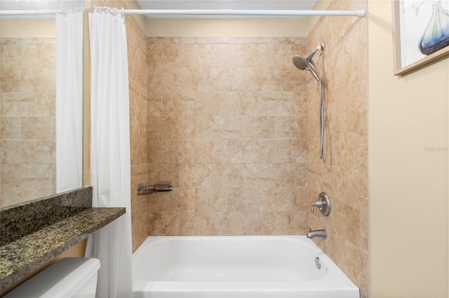 11901 4th St N Unit 5111, Saint Petersburg, FL 33716 - full bath with shower / tub combo and toilet