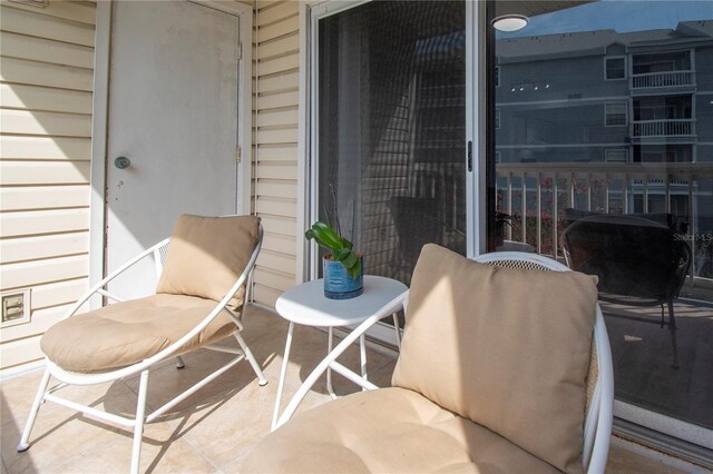 6817 Stones Throw Cir N Unit 17203, Saint Petersburg, FL 33710 - view of balcony