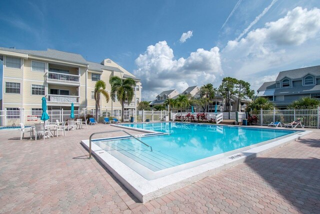 6817 Stones Throw Cir N Unit 17203, Saint Petersburg, FL 33710 - view of community pool
