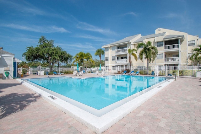 6817 Stones Throw Cir N Unit 17203, Saint Petersburg, FL 33710 - view of community pool